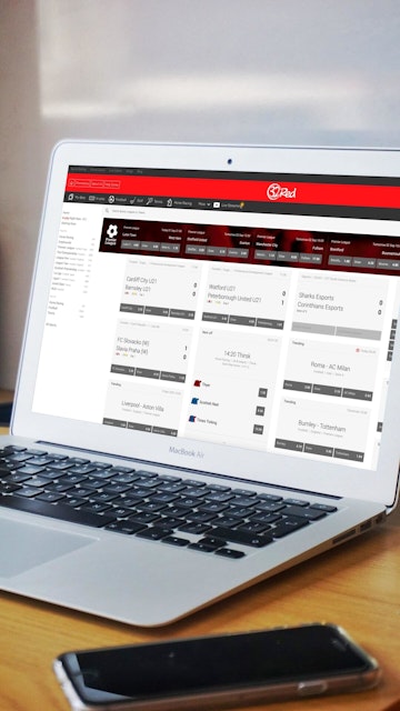 32 Red sportsbook on macbook air